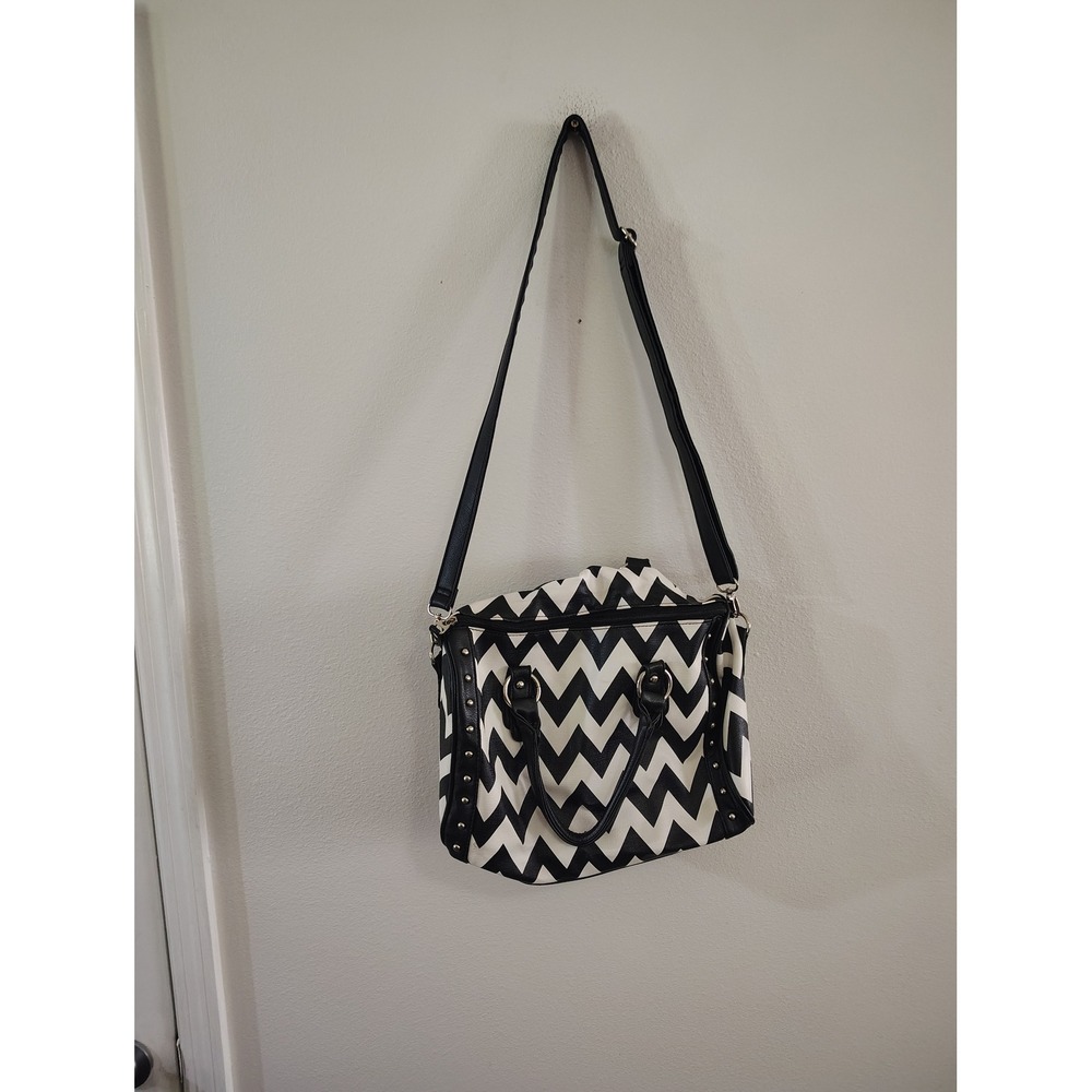 Black and White Chevron Studded Crossbody Satchel Handbag Zigzag Print Bag